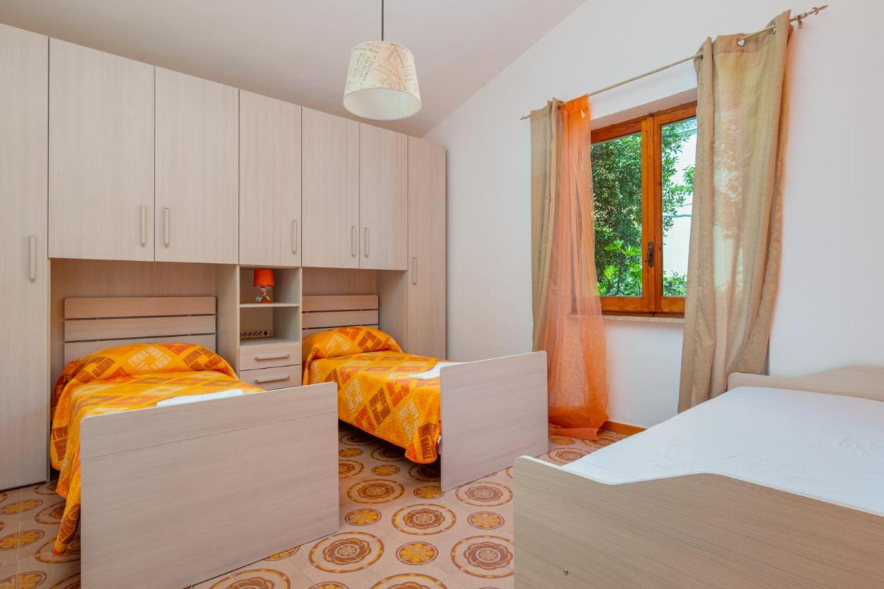 Il Marinaio E Il Nostromo Apartment Cala Gonone Ngoại thất bức ảnh
