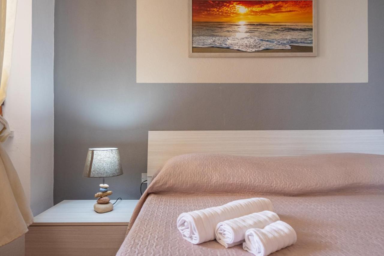 Il Marinaio E Il Nostromo Apartment Cala Gonone Ngoại thất bức ảnh
